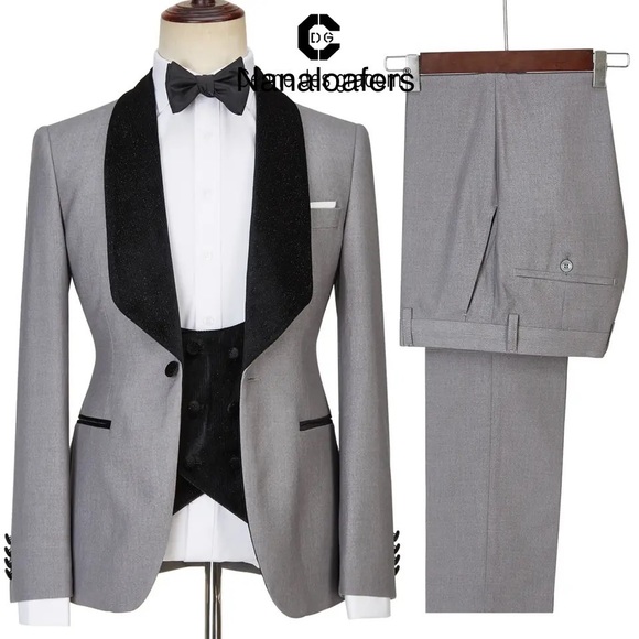 Men's 2 Piece Gray Tuxedo